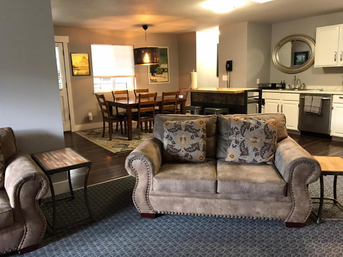 Blue Elk Inn Leavenworth Exteriör bild